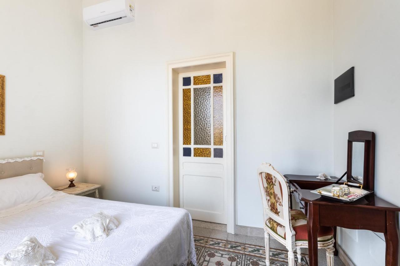 Liberty Suite Regina Elena Avola Ngoại thất bức ảnh
